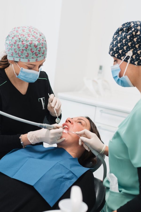 IMPLANTOLOGIA ALL ON SIX